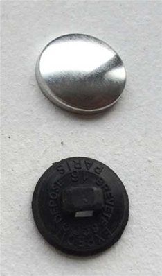 Bouton queue à recouvrir (Demi-bombé - 22 mm - Noir)