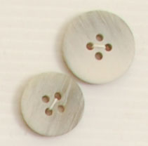 Bouton 4 trous (Plastique - 20 mm - Chiné gris clair)